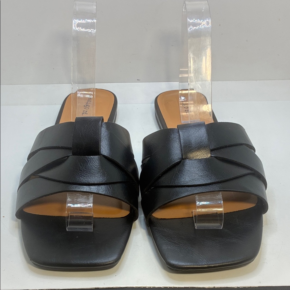 INDIGO RD WOMANS SLIDE ON SANDAL
11M ALL MADE MATERIAL BRAIDED CRISSCROSS
